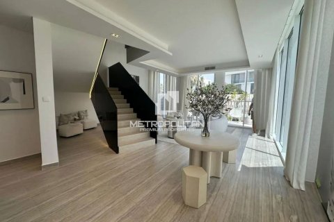 Townhouse in Al Barari, Dubai 4 bedrooms, 180 sq.m. № 73768 - photo 14