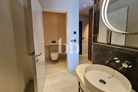 Apartment in Business Bay, Dubai 2 bedrooms, 81 sq.m. № 56499 - photo 21