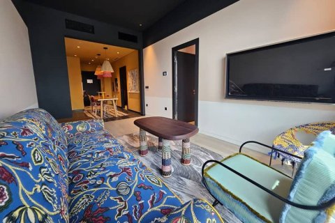 Apartment in Business Bay, Dubai 2 bedrooms, 81 sq.m. № 56499 - photo 2