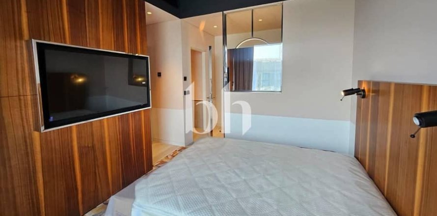 Apartment in Business Bay, Dubai 2 bedrooms, 81 sq.m. № 56499