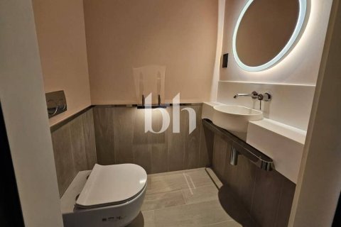 Apartment in Business Bay, Dubai 2 bedrooms, 81 sq.m. № 56499 - photo 25