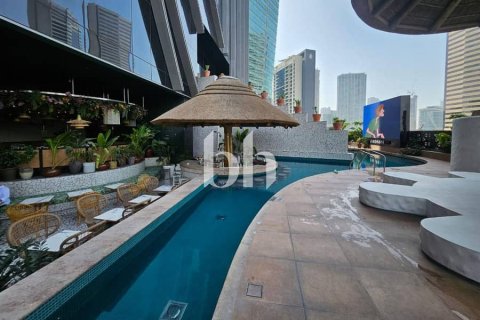 Apartment in Business Bay, Dubai 2 bedrooms, 81 sq.m. № 56499 - photo 9