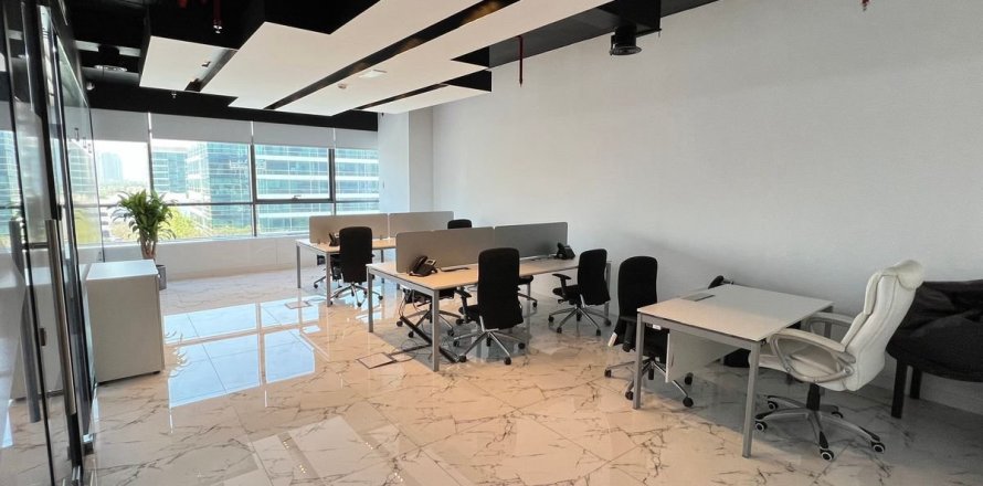 Oficina en Dubai, 113 m², № 16596