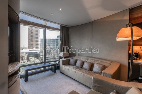 Apartment in Downtown Dubai (Downtown Burj Dubai), Dubai 1 bedroom, 97.6 sq.m. № 113552 - photo 2