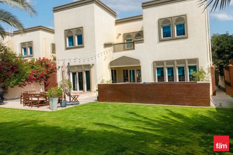 فيلا في Jumeirah Park, دبي 3 غرف نوم, 680 م² رقم 113551 - صورة 3