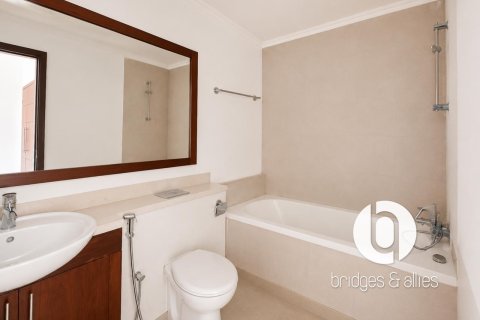 Apartamento en Downtown Dubai (Downtown Burj Dubai), Dubai, 1 dormitorio, 87 m², № 111230 - foto 3