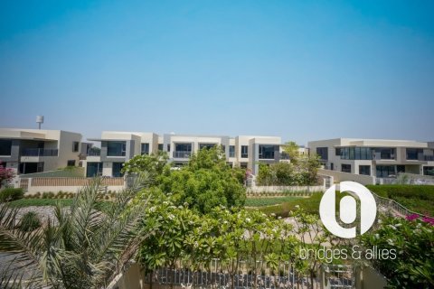 Villa en Dubai Hills Estate, Dubai, 3 dormitorios, 209 m², № 111229