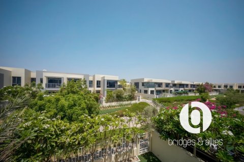 Villa en Dubai Hills Estate, Dubai, 3 dormitorios, 209 m², № 111229 - foto 14