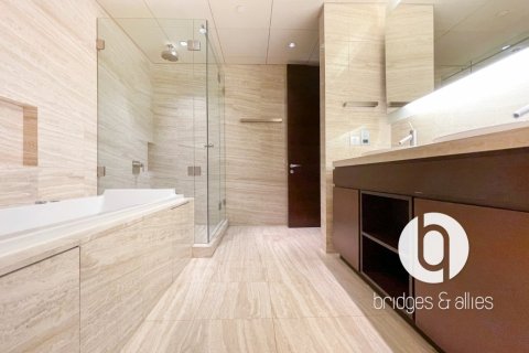 Apartamento en Downtown Dubai (Downtown Burj Dubai), Dubai, 2 dormitorios, 165 m², № 111227 - foto 5