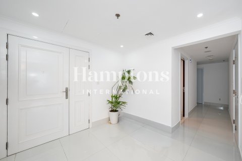 Apartamento en Emirates Crown, Dubai Marina, Dubai, 3 dormitorios, 360.46364000 m², № 111224 - foto 3