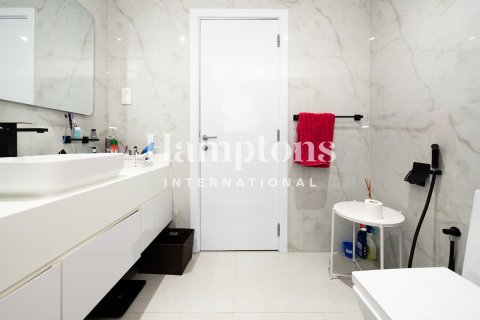 Apartamento en Emirates Crown, Dubai Marina, Dubai, 3 dormitorios, 360.46364000 m², № 111224 - foto 2