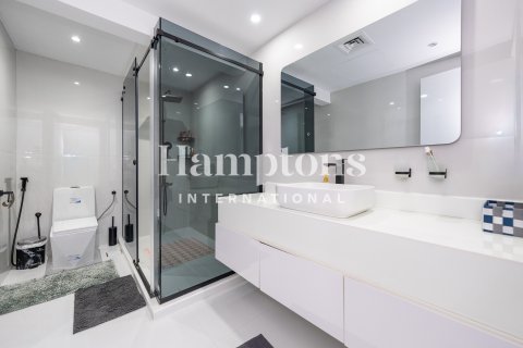 Apartamento en Emirates Crown, Dubai Marina, Dubai, 3 dormitorios, 360.46364000 m², № 111224 - foto 12