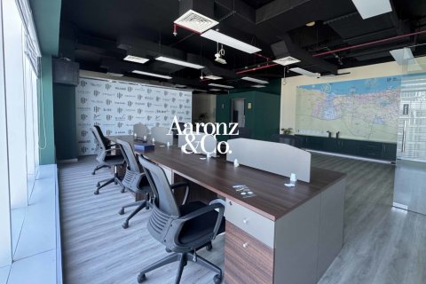 Офис в Бизнес-Бэе, Дубай, 114м², № 111231