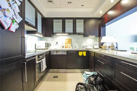 Apartment in The Views, Dubai 1 bedroom, 68 sq.m. № 44527 - photo 4