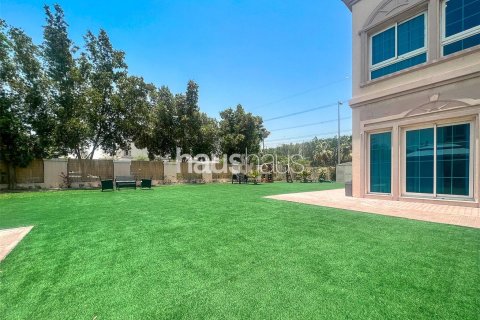 Villa à Jumeirah Village Triangle, Dubai, 2 chambres, 250 m², № 44530 - photo 18