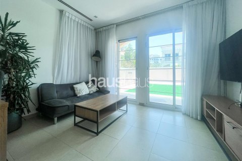 Villa à Jumeirah Village Triangle, Dubai, 2 chambres, 250 m², № 44530 - photo 10
