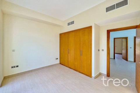 فيلا في Legacy, Jumeirah Park, دبي 4 غرف نوم, 386.2 م² رقم 119309 - صورة 9
