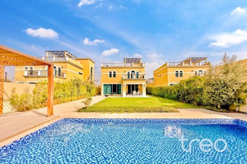 فيلا في Legacy, Jumeirah Park, دبي 4 غرف نوم, 386.2 م² رقم 119309