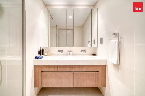 Apartment in Dubai Harbour, Dubai 2 bedrooms, 122.9 sq.m. № 141799 - photo 15