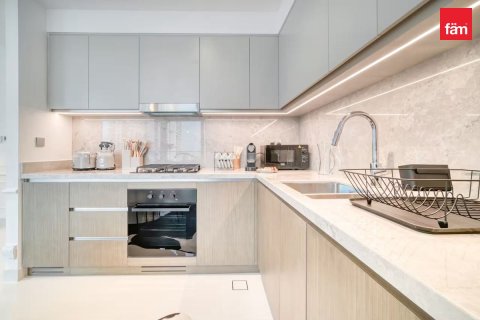 Apartment in Dubai Harbour, Dubai 2 bedrooms, 122.9 sq.m. № 141799 - photo 7