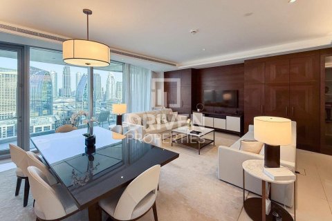 Apartment in The Address Sky View Towers, Downtown Dubai (Downtown Burj Dubai), Dubai 3 bedrooms, 188 sq.m. № 86605 - photo 18