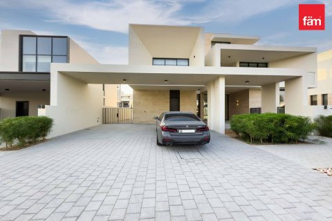 Villa in Dubai Hills Estate, Dubai 5 bedrooms, 1049 sq.m. № 71739 - photo 17