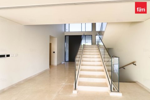 Villa in Dubai Hills Estate, Dubai 5 bedrooms, 1049 sq.m. № 71739 - photo 3