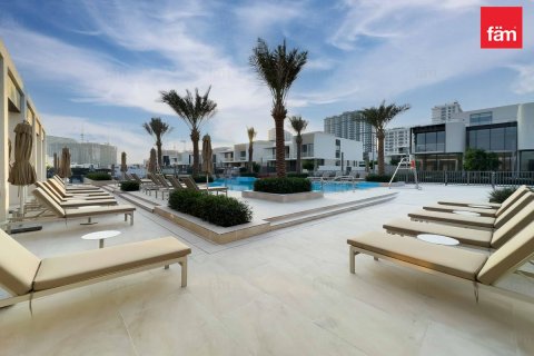 Villa in Dubai Hills Estate, Dubai 5 bedrooms, 1049 sq.m. № 71739 - photo 27