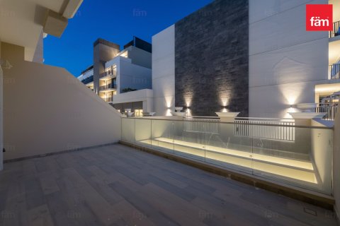 Townhouse in Dubai 4 bedrooms, 155 sq.m. № 71740 - photo 8