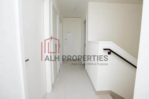 Villa in Dubai South (Dubai World Central), Dubai 3 bedrooms, 163 sq.m. № 92748 - photo 11