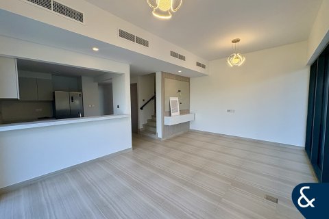 Купить виллу в DAMAC Hills (Akoya by DAMAC), Дубай: 4 спальни, 210м², № 98490 - фото 5