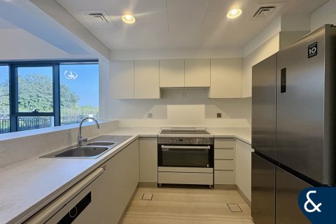 Купить виллу в DAMAC Hills (Akoya by DAMAC), Дубай: 4 спальни, 210м², № 98490 - фото 7