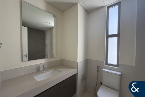 Villa in EMAAR South, Dubai South (Dubai World Central), Dubai 4 bedrooms, 395 sq.m. № 98503 - photo 9