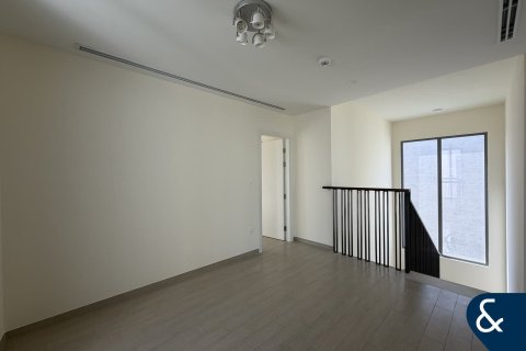 Villa in EMAAR South, Dubai South (Dubai World Central), Dubai 4 bedrooms, 395 sq.m. № 98503 - photo 7