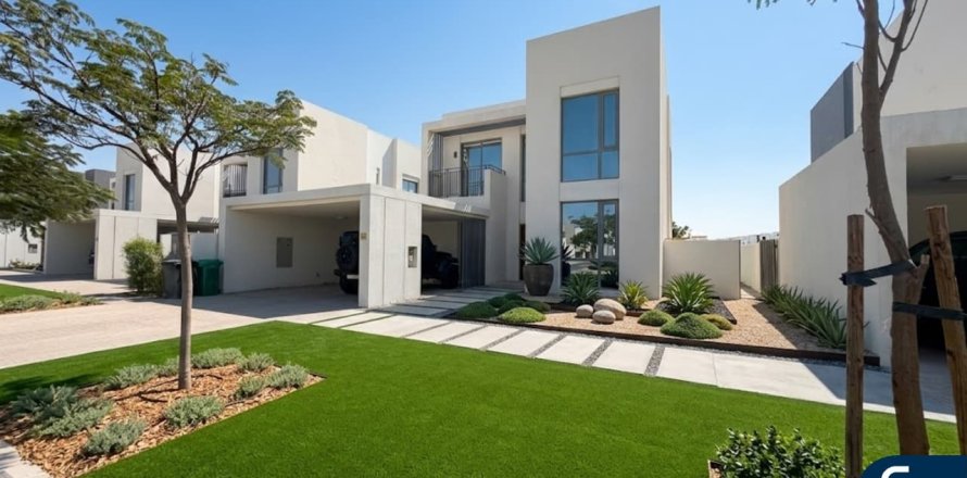 Villa in EMAAR South, Dubai South (Dubai World Central), Dubai 4 bedrooms, 395 sq.m. № 98503