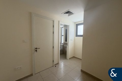 Villa in EMAAR South, Dubai South (Dubai World Central), Dubai 4 bedrooms, 395 sq.m. № 98503 - photo 16