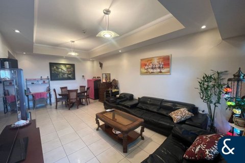 Купить квартиру в Churchill Towers, Бизнес-Бэй, Дубай: 2 спальни, 137м², № 98489 - фото 3