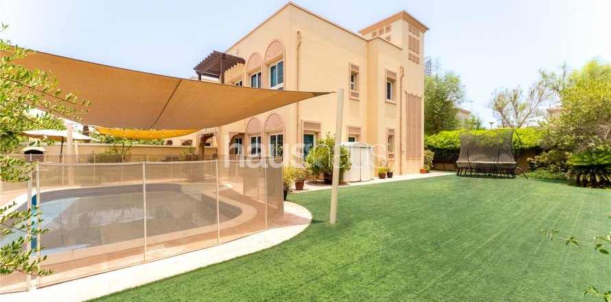 Villa in Jumeirah Village Triangle, Dubai 3 bedrooms, 279 sq.m. № 43422