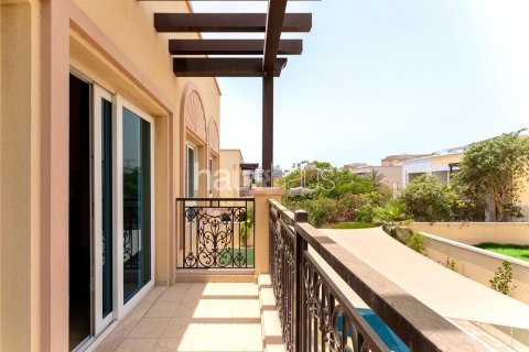 Villa in Jumeirah Village Triangle, Dubai 3 bedrooms, 279 sq.m. № 43422 - photo 27