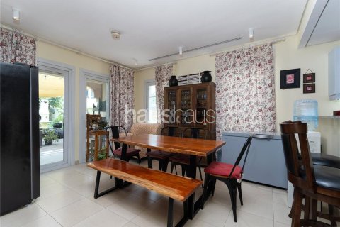 Villa in Jumeirah Village Triangle, Dubai 3 bedrooms, 279 sq.m. № 43422 - photo 23