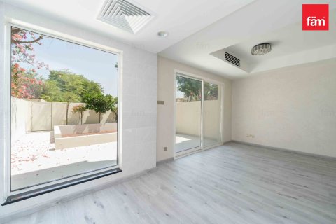 Adosado en Dubai, 2 dormitorios, 172.6 m², № 55914 - foto 6