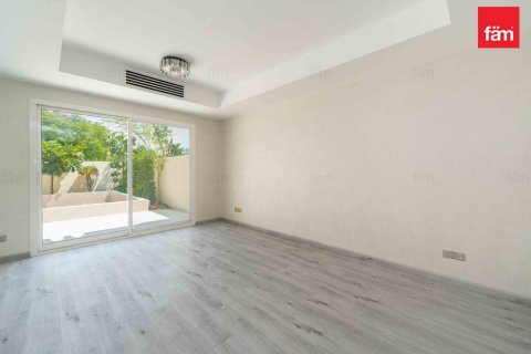 Adosado en Dubai, 2 dormitorios, 172.6 m², № 55914 - foto 5