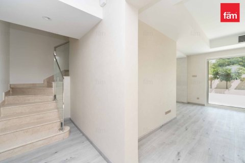 Adosado en Dubai, 2 dormitorios, 172.6 m², № 55914 - foto 10