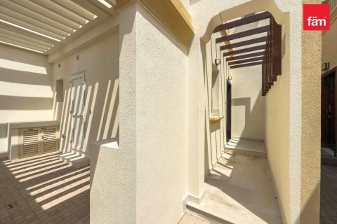 Adosado en Dubai, 2 dormitorios, 172.6 m², № 55914 - foto 30