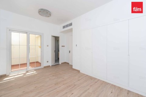 Adosado en Dubai, 2 dormitorios, 172.6 m², № 55914 - foto 18
