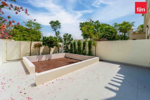 Adosado en Dubai, 2 dormitorios, 172.6 m², № 55914 - foto 23