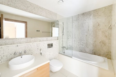 Apartamento en Downtown Dubai (Downtown Burj Dubai), Dubai, 2 dormitorios, 131.3 m², № 77207 - foto 15