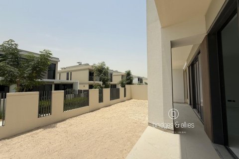 Villa en Dubai, 4 dormitorios, 432 m², № 77205 - foto 7