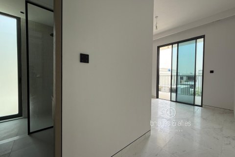 Villa en Dubai, 4 dormitorios, 432 m², № 77205 - foto 10