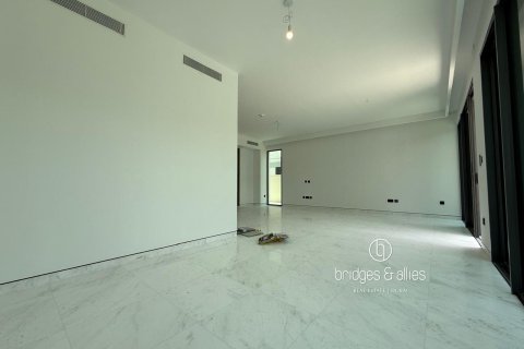 Villa en Dubai, 4 dormitorios, 432 m², № 77205 - foto 3
